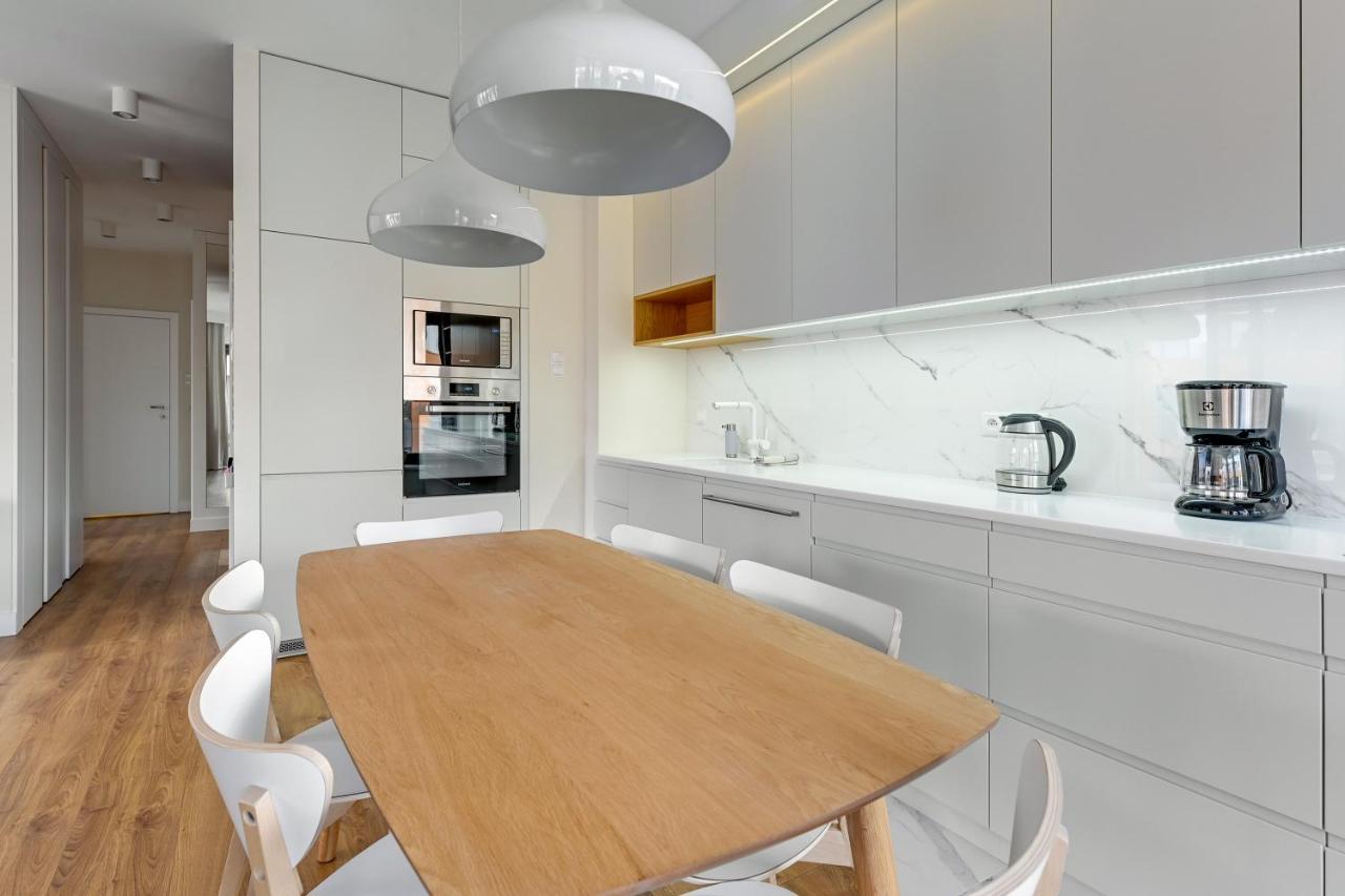 Premium Family & Business Old Town Riverside Apartment With Parking Gdaňsk Exteriér fotografie